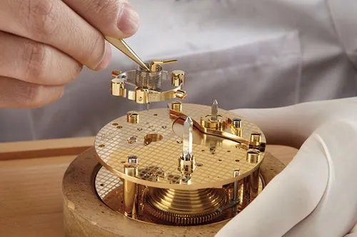 深圳劳力士官方售后维修中心地址查询